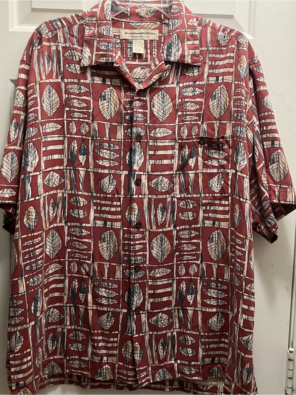 Island Republic Silk Hawaiian Shirt Men L Red